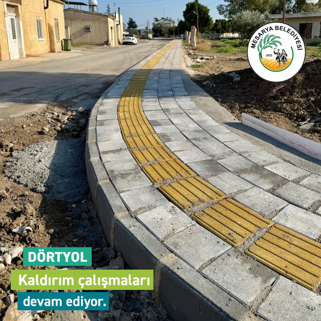 DÖRTYOL&#039;DA KALDIRIM ÇALIŞMALARI DEVAM EDİYOR.